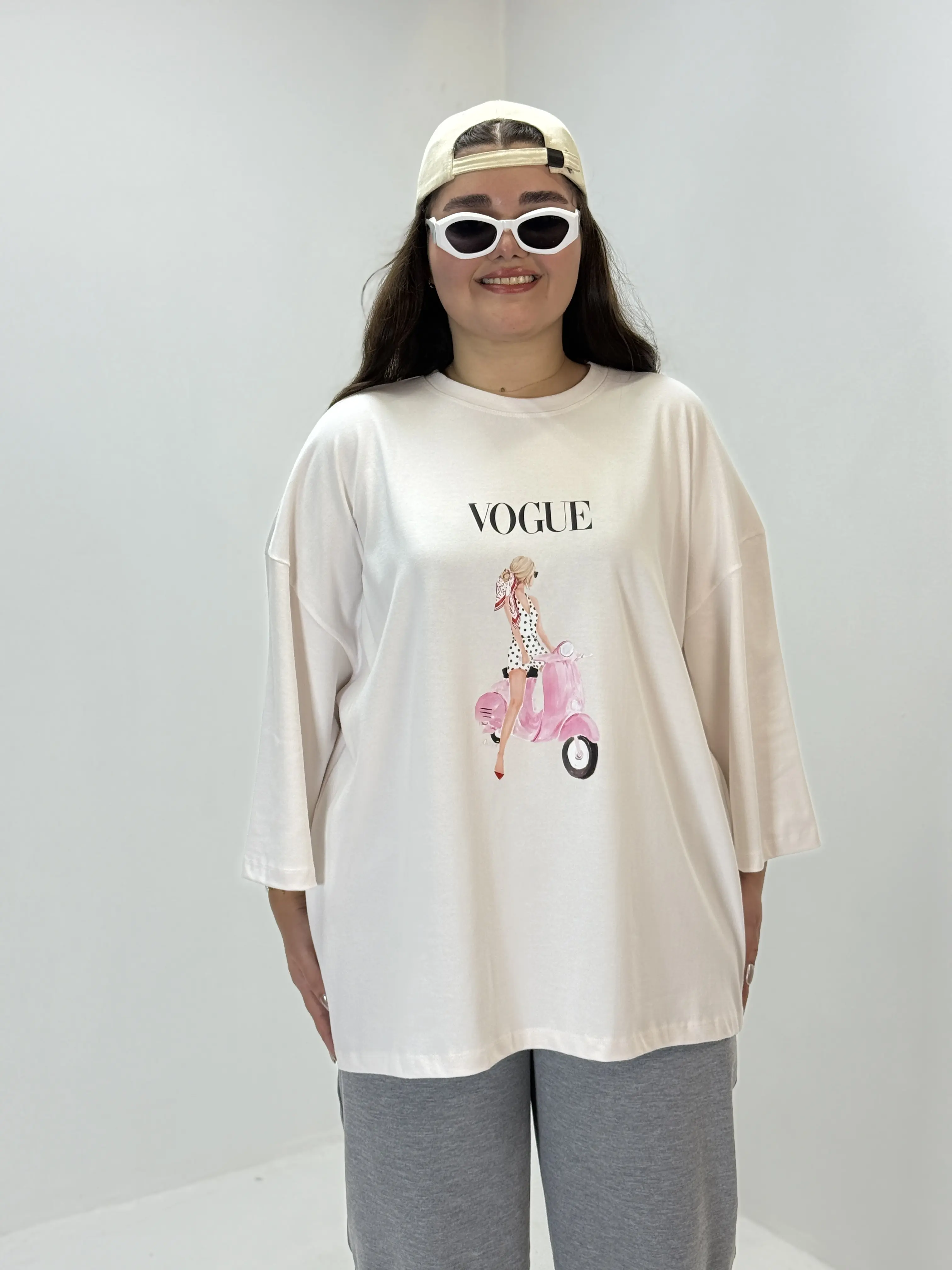 تیشرت باکسی سایز بزرگ VOGUE
